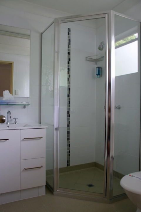 Cedar Lodge Motel Townsville - Tweed Heads Accommodation 6