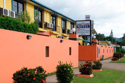 Cedar Lodge Motel Townsville - Tweed Heads Accommodation 0