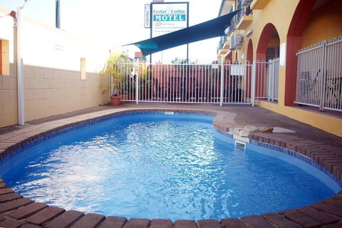 Cedar Lodge Motel Townsville - Tweed Heads Accommodation 3