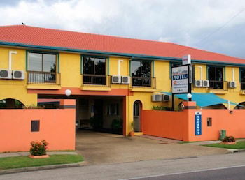Cedar Lodge Motel Townsville - Tweed Heads Accommodation 1