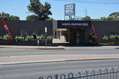 Augusta Courtyard Motel - Tweed Heads Accommodation 1