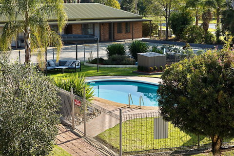 Statesman Motor Inn - Tweed Heads Accommodation 1