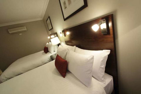 Carlyle Suites & Apartments - Tweed Heads Accommodation 2