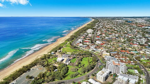 Beachside Resort - Kawana Waters - Tweed Heads Accommodation 1