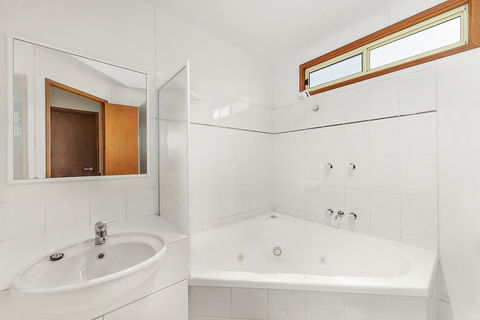 Apollo Bay Holiday Park - Tweed Heads Accommodation 4