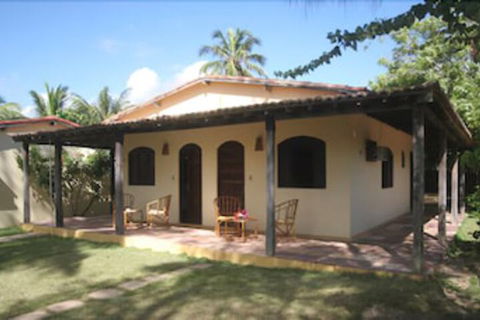 Emaroo Hotel Port Hughes - Tweed Heads Accommodation 0