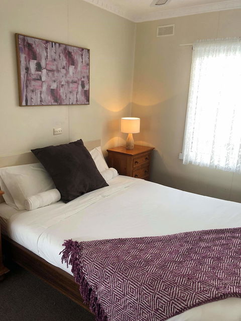 Lakes Jakaranda Holiday Units - Tweed Heads Accommodation 1