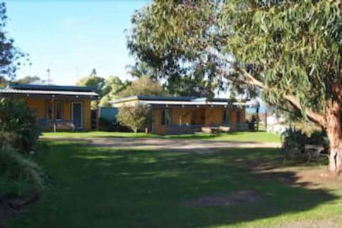 Casuarina Coastal Units - Tweed Heads Accommodation 2