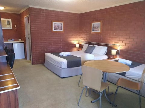Junction Motel Wagga - Tweed Heads Accommodation 4