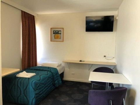 The Astor Hotel Motel - Tweed Heads Accommodation 2