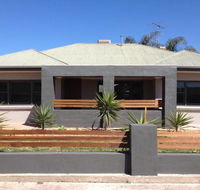 Ploughmans on Wallis Horsham - Tweed Heads Accommodation