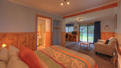 Derwent Bridge Chalets & Studios - Tweed Heads Accommodation 6