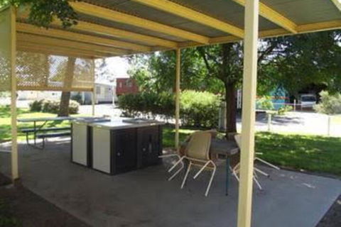 West Wyalong Caravan Park - Tweed Heads Accommodation 5