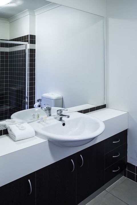 Oceanic On Thompson Apartments - Tweed Heads Accommodation 2
