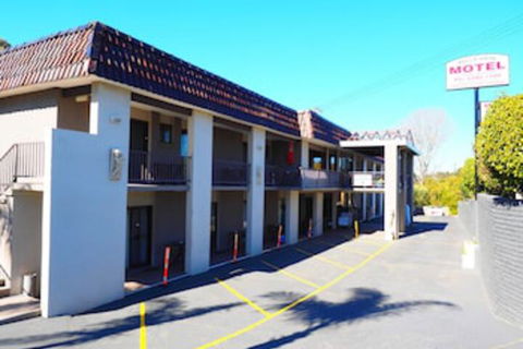 Bella Vista Motel - Tweed Heads Accommodation 0