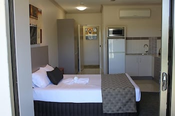 Emerald Executive Apartments - Tweed Heads Accommodation 3