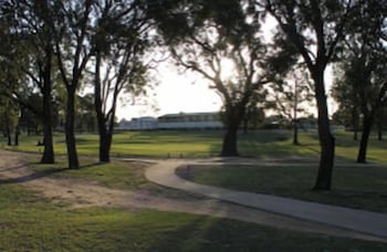 Emerald Executive Apartments - Tweed Heads Accommodation 0