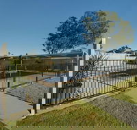 DBJ Holiday Units - Tweed Heads Accommodation