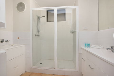 Joanne Apartments - Tweed Heads Accommodation 6
