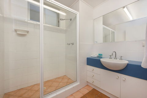 Joanne Apartments - Tweed Heads Accommodation 1