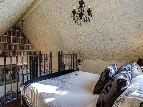 Silverleaf Cottage - Tweed Heads Accommodation 4