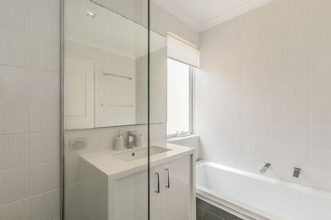 Ocean Keys Cottage - Tweed Heads Accommodation 3