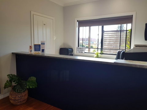 Golden Reef Motor Inn - Tweed Heads Accommodation 3