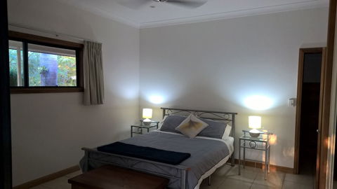 Magnetic Island Bed And Breakfast - Tweed Heads Accommodation 1