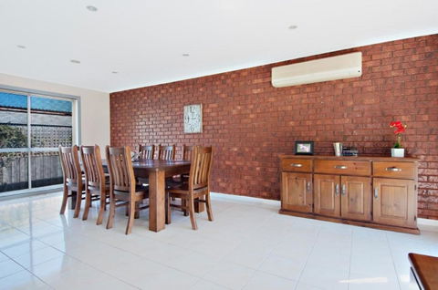 Skip Shop Splash - Tweed Heads Accommodation 4