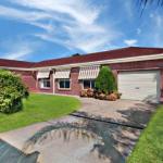Skip Shop Splash - Tweed Heads Accommodation 0