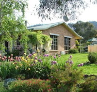 Halls on Falls Homestead - Tweed Heads Accommodation