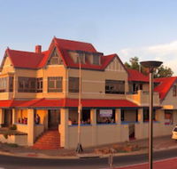 McCloud House - Tweed Heads Accommodation