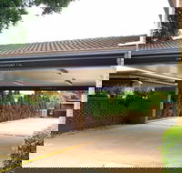 A Raceview Motor Inn - Tweed Heads Accommodation