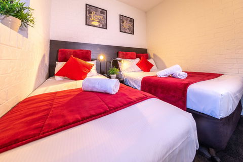 Ascot Budget Inn & Residences - Tweed Heads Accommodation 4