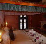 Bordello Hotel Bar  Spa - Tweed Heads Accommodation