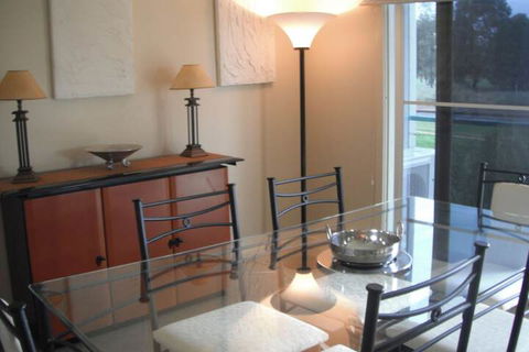 Golf View Apartment 7 - Tweed Heads Accommodation 2