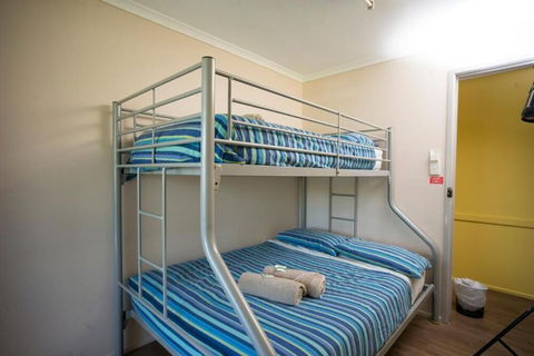 Airlie Beach YHA - Hostel - Tweed Heads Accommodation 3