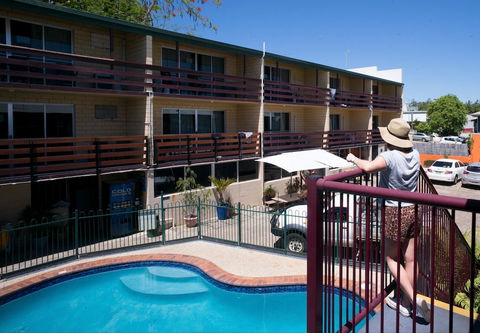 Airlie Beach YHA - Hostel - Tweed Heads Accommodation 1