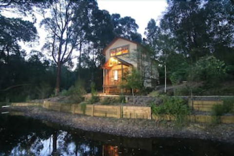 Eagle Hammer Cottages - Tweed Heads Accommodation 0