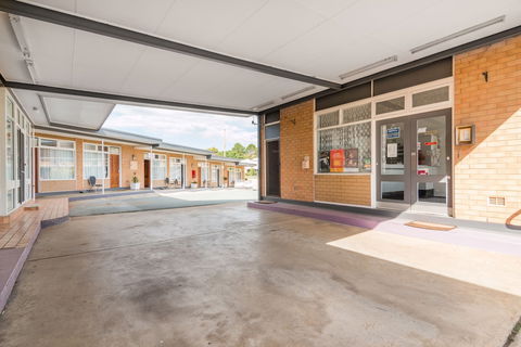 Queanbeyan Motel - Tweed Heads Accommodation 2