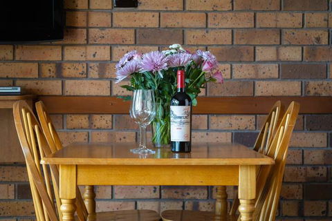 Blickinstal Barossa Valley Retreat - Tweed Heads Accommodation 3