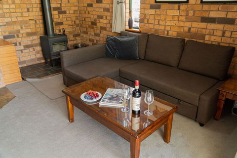 Blickinstal Barossa Valley Retreat - Tweed Heads Accommodation 6