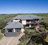 Hilltop Apartments Phillip Island - Tweed Heads Accommodation