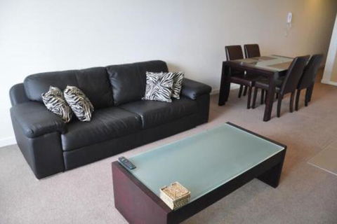 Astra Collins St. Docklands - Tweed Heads Accommodation 2