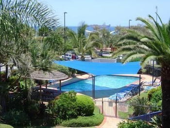 Casablanca Beachfront Holiday Apartments - Tweed Heads Accommodation 5