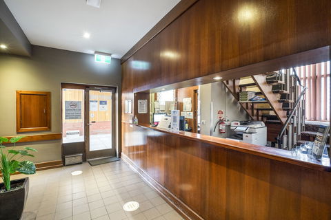 Meadow Inn Hotel-Motel - Tweed Heads Accommodation 1