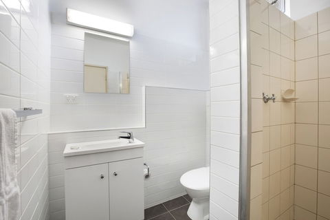Meadow Inn Hotel-Motel - Tweed Heads Accommodation 2