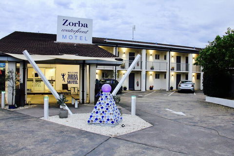 Zorba Motel - Tweed Heads Accommodation 4
