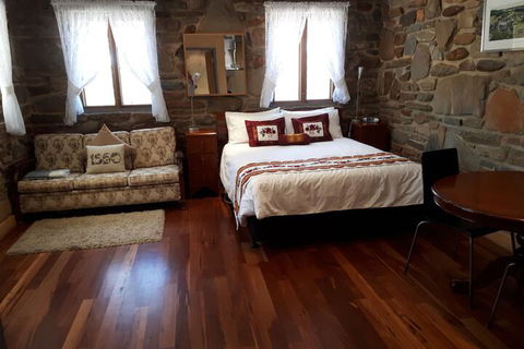 1860 Wine Country Cottages - Tweed Heads Accommodation 3