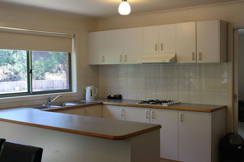 Australian Home Away Ringwood At Bardia - Tweed Heads Accommodation 5
